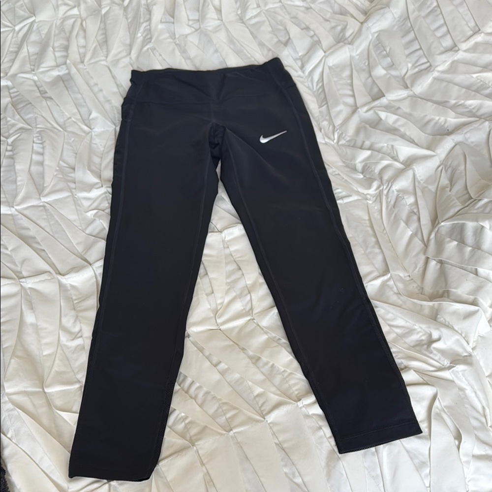 Nike women Fri-fit Black Leggings
